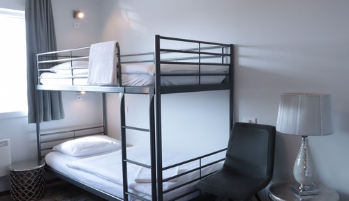 Quintuple Room, Private Bathroom