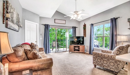 Condo, 2 Bedrooms