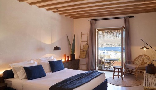 Sunrise Suite Sea View