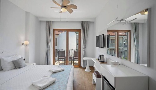 Standard Room, City View
