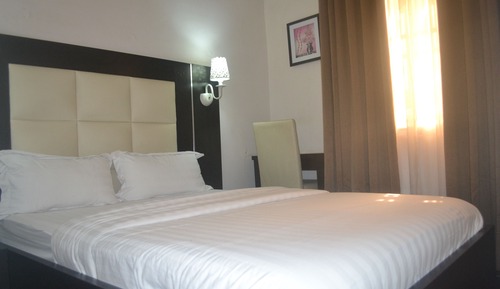 Basic Double Room