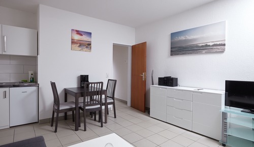 Classic Apartment (2)