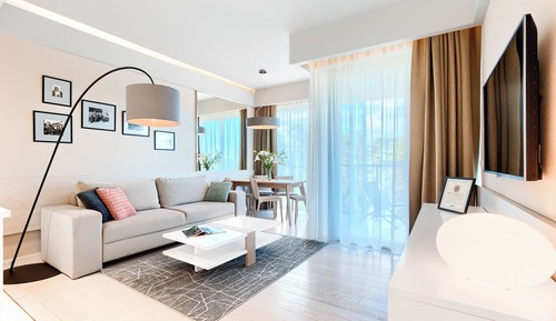 Deluxe Apartment