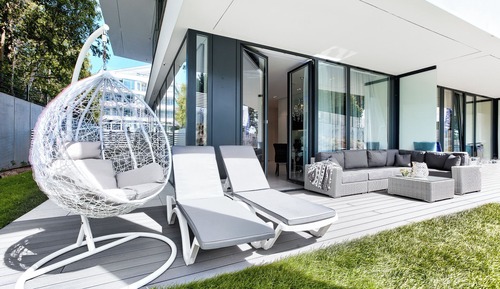 Deluxe Apartment