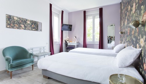 Superior Twin Room