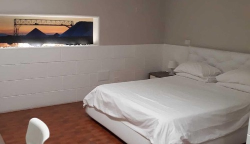 Double Room (33)