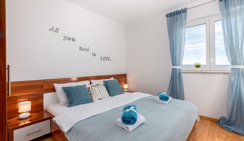 Apartment, 2 Bedrooms, Sea View (3)