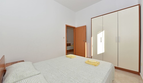 Apartment (A2)