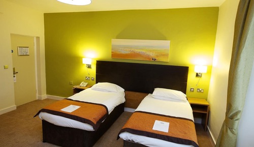 Twin Room
