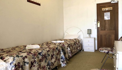 Family Ensuite Room - 2 Double 2 Single beds