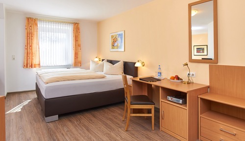 Comfort Double Room (2 Adults)