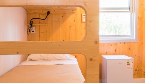 Economy Shared Dormitory, Mixed Dorm, Shared Bathroom