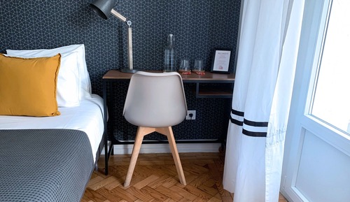 Double Room with shared bathroom