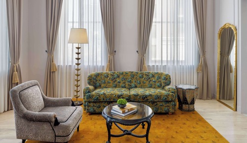 Deluxe Studio, 1 King Bed
