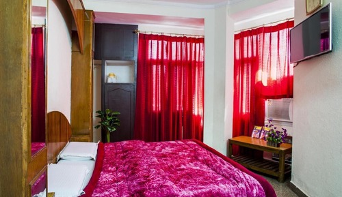 Classic Double or Twin Room