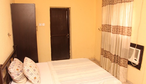 Premium Room