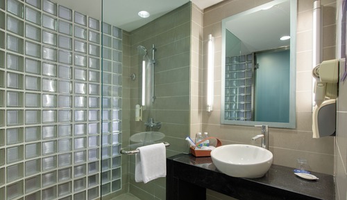 Standard Room, 1 King Bed (High Floor)
