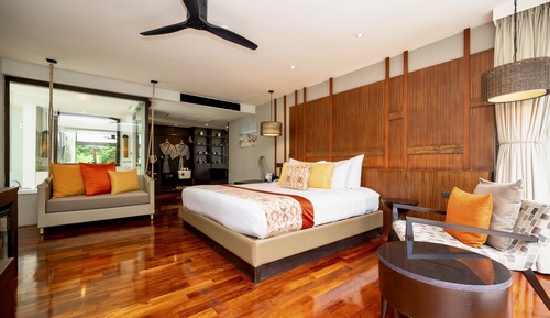 Suite (Pearl)