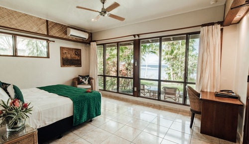 Traditional Villa, Ocean View