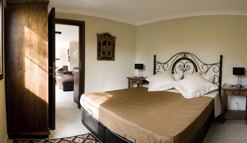 Garden Comfort Suite With Patio & Garden View