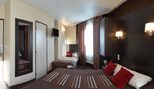 Triple Room