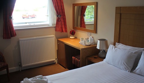Twin Room, Ensuite