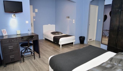 Triple Room