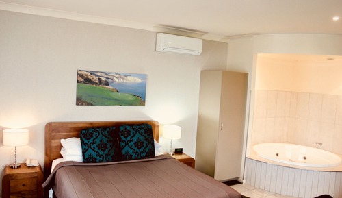Ocean View Premium Studio with Spa