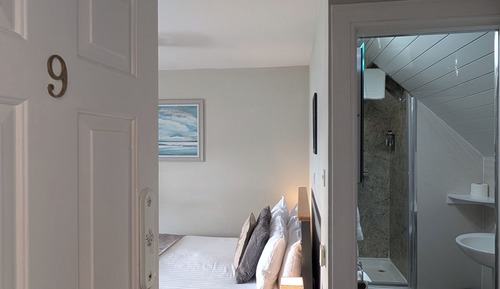 Double Room, Ensuite, Sea View (Compact)