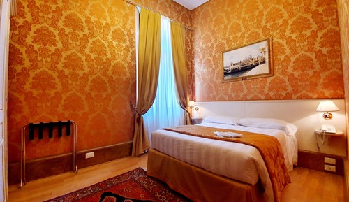 Classic Single Room