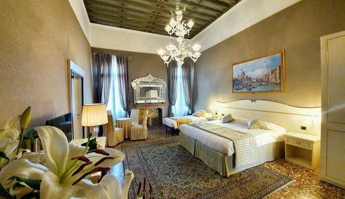 Superior Quadruple Room