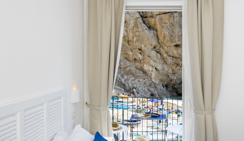 Deluxe Double Room, 1 Double Bed, Balcony, Sea View