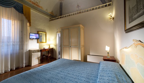 Classic Double Room, Garden View