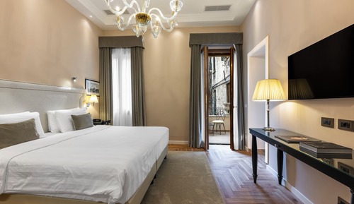 Deluxe Triple Room, Annex Building