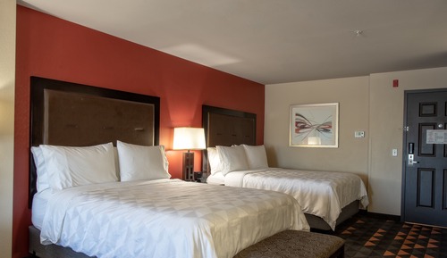 Standard Room, 2 Queen Beds, Accessible (Mobility Roll-In Shower)