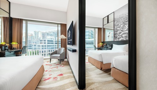 Deluxe Room Twin
