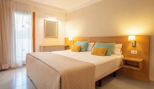 Standard Apartment, 2 Bedrooms, Pool View (2 Adults + 3 Children)