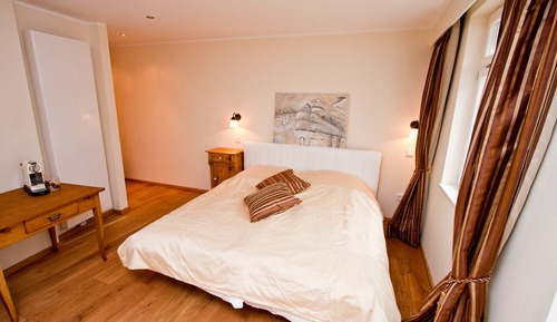 Double Room (Grace)