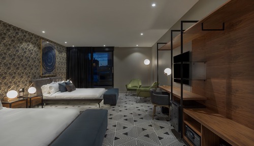 Superior Quadruple Room, 2 Queen Beds, Non Smoking