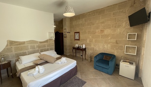 Superior Double Room, Patio, Garden View