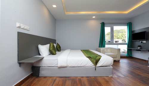 Deluxe Room, Non Smoking