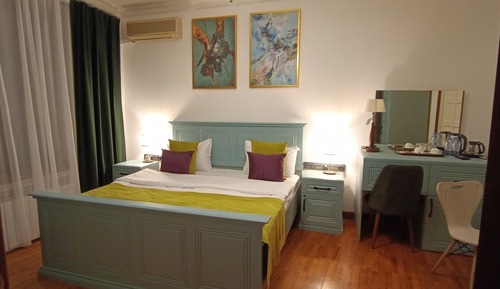 Classic Triple Room