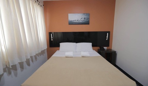 Deluxe Room, No View