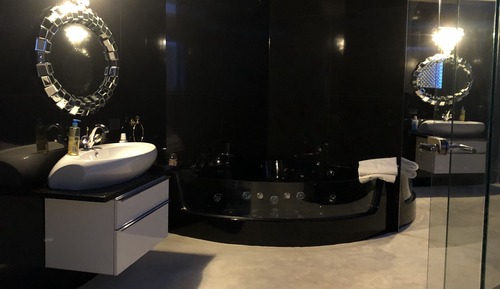 Exclusive Apartment