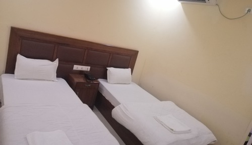 Deluxe Twin Room, 2 Twin Beds, Private Bathroom, City View