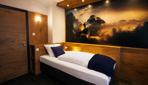 Premium Single Room