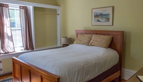 Comfort Room, 1 Queen Bed, Non Smoking