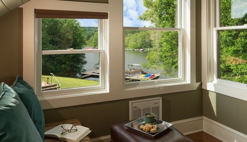 Romantic Single Room, 1 King Bed, Jetted Tub, Lake View