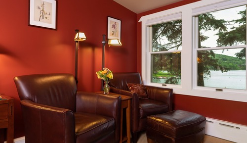 Deluxe Single Room, 1 King Bed, Balcony, Lake View