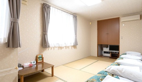 Japanese Style Room for 3 Guests